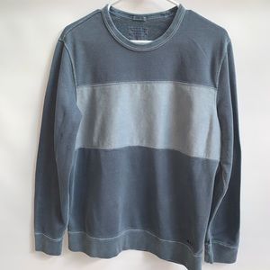 abercrombie pull over sweater